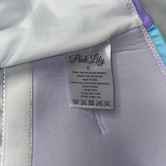 NWOT Women's Pink Lily One Piece Swimsuit Size S Blue Purple & White Tie Dye - Picture 7 of 9
